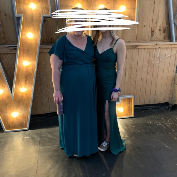 Hunter Green Bridesmaids Dress Size 5 - Picture 9 of 9